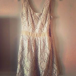 American Eagle Outfitters Lacy cream minidress